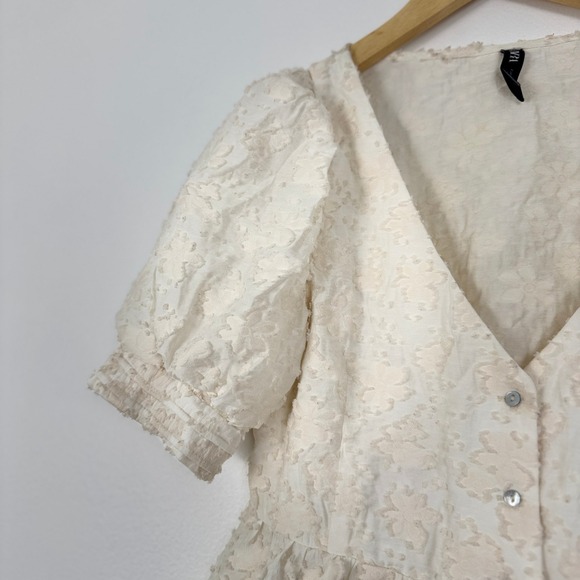 Zara‎ Floral Texture Peplum Top Womens Size S Puff Sleeve Blouse Cream - Picture 8 of 16